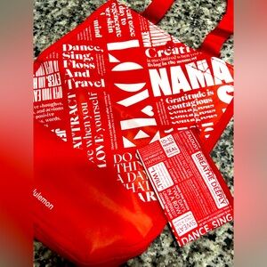 NEW Lululemon Reusable Red Quotes Plastic Coin Pouch & Bag Set Shopping bag